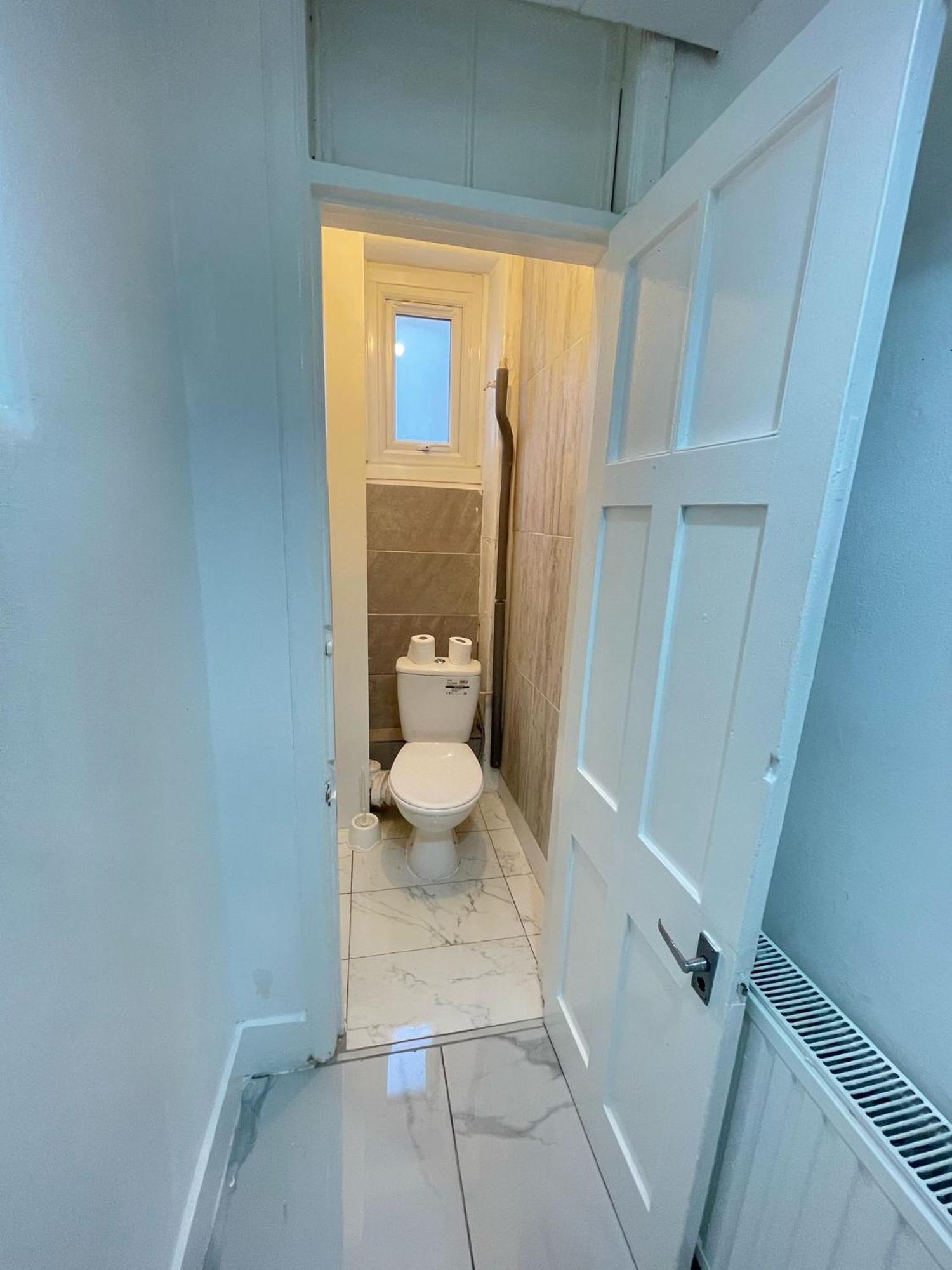 Lovely 2 Bed Flat 2 Floor Miles London Exterior foto
